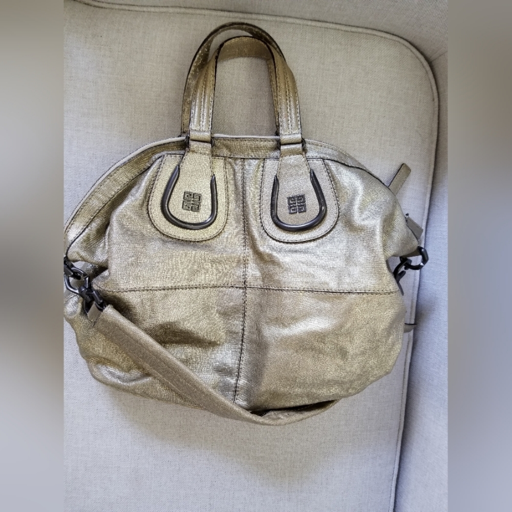 Givenchy Nightingale Medium Classic Neutral Gold